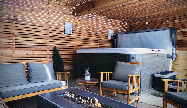 Denver Escape-10: Patio, Hot Tub, JamRoom, FirePit