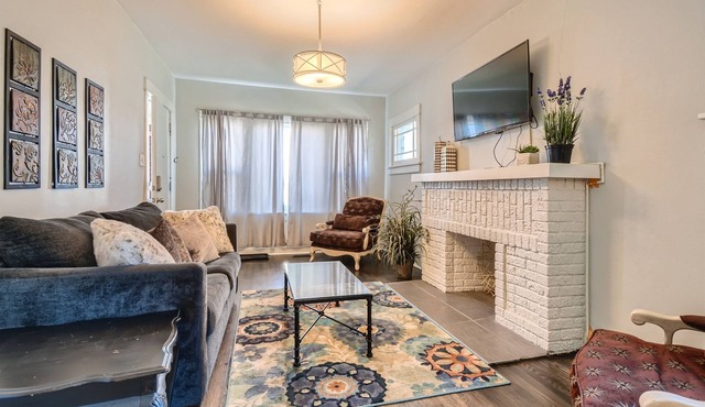 Denver Furnished Rental Clermont Duplex Bungalow
