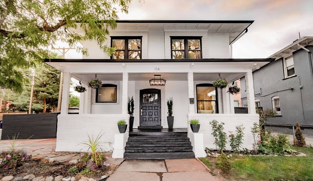 Denver on 2nd - Newly Remodeled, Steps from Vibrant Restaurants