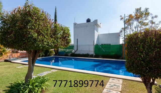 Departamento Planta Baja en condomino con Alberca y Vigilancia