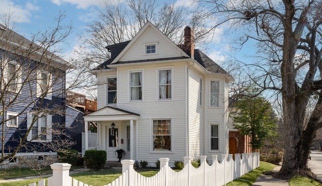 Derby City's Finest - Luxury Home in the heart of historic Crescent Hill