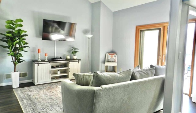 Derby House: Pickleball, Games, and Fun Inside!