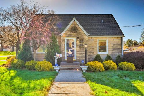 Derby Season Getaway Louisville Home with Pool