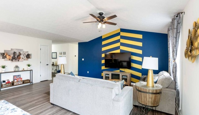 DerbyCityRetreat|GameRoomArcades|Firepit|Sleep8