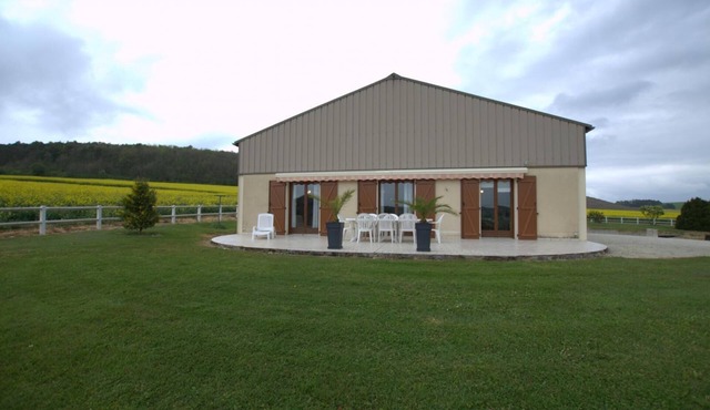 Derrière les Champs - Avirey Lingey