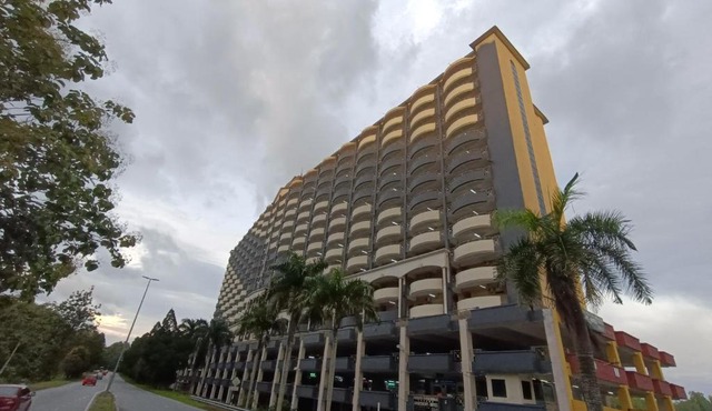 Desair Apartment By SCHT