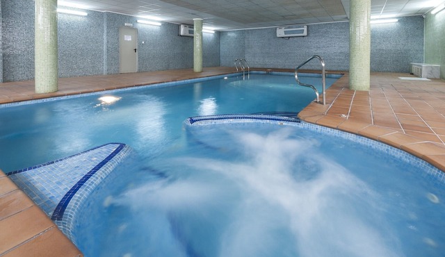 DESEO - Apartment with shared pool in Grao de Gandia. Free WiFi