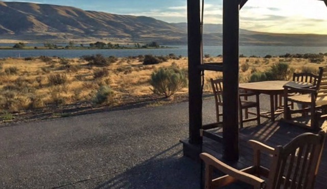 Desert Aire Riverview Home