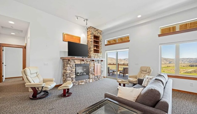 Desert Canyon Golf Resort