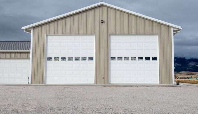 Desert Drive Darling