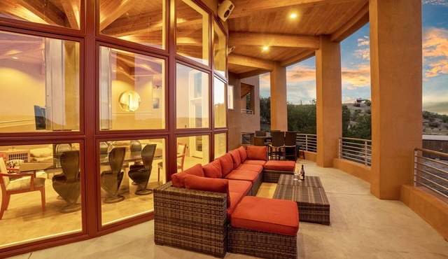 Desert Elegance on Abiquiu Lake