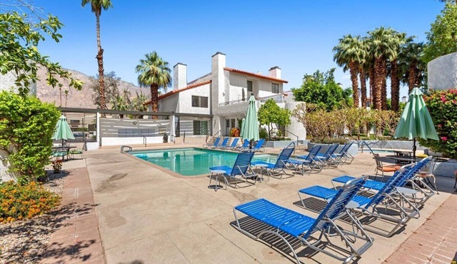 Desert Gem in the Heart of Palm Springs