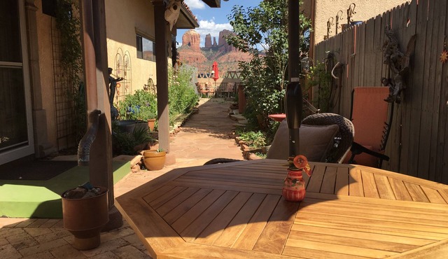 Desert Jewel in Red Rock country