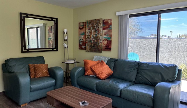 Desert Morada Casita L 2 Bedroom 1 Bath Dog Friendly maximum 2-NO OTHER PETS