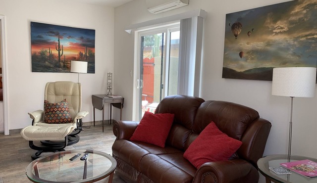 Desert Morada Casita P 1 BED 1 BATH Dog ONLY! max 2-NO OTHER PETS