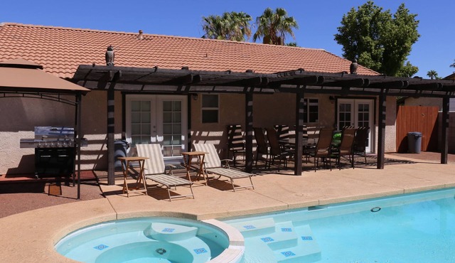 Desert Oasis Getaway