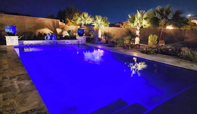 Desert Oasis Retreat, Heated Pool, Pet Friendly!