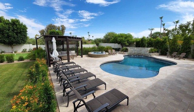 Desert Pickle-ball Paradise in Scottsdale