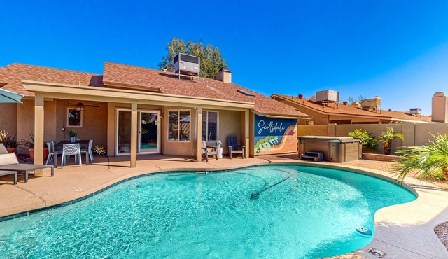 Desert Sun, Sparkling Pool, Hot Tub, Welcome to Your Scottsdale Oasis!