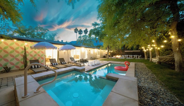 Desert Vibes Awaits You!
