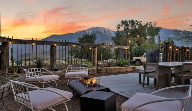 Desert Zen: Tranquil Escape, Pool/Hot Tub, Firepit