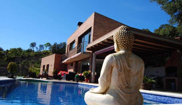 DESIGN HOUSE WITH POOL SPA DESIGN HOUSE WITH SPA POOL AND AMAZING VIEWS