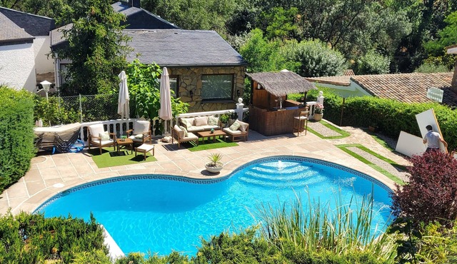 DESIGN AND RELAX IN TORRELODONES
