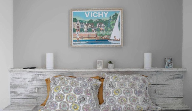 Design apartment in the city center with parking