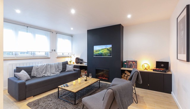 DESIGN - CITY CENTER - 3 MIN BEACH - BOX