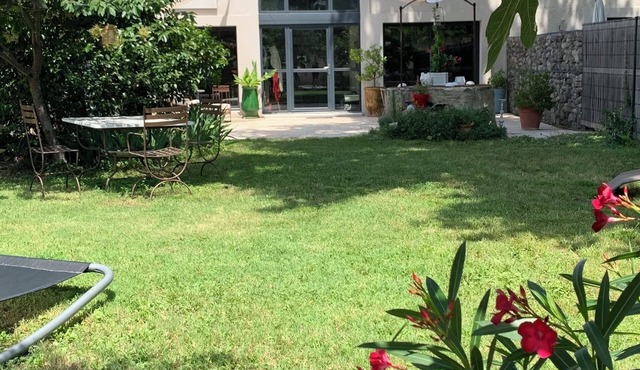Design character villa sleeps 4