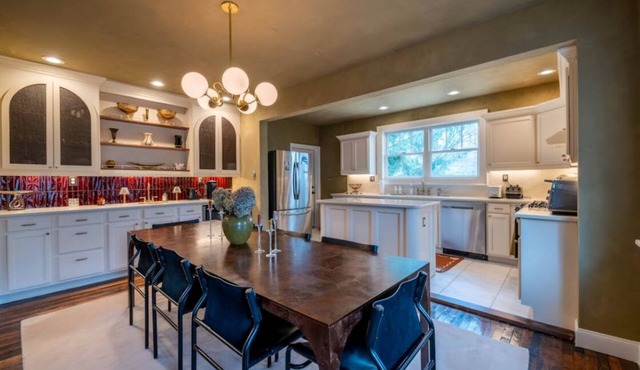 Design- Led Hudson Valley Escape – Relax or Work Remotely, 30 min to the slopes