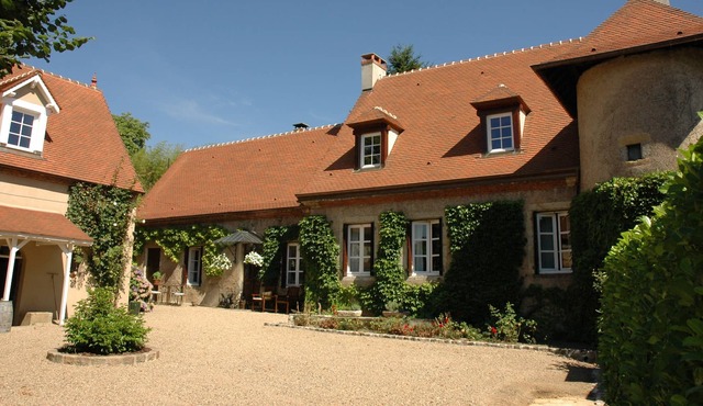 Design luxury holiday home Burgundy Clos Laraison****