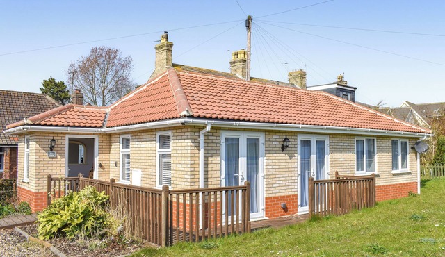 Designed specifically for coastal getaways, Sea Breeze has everything you need.