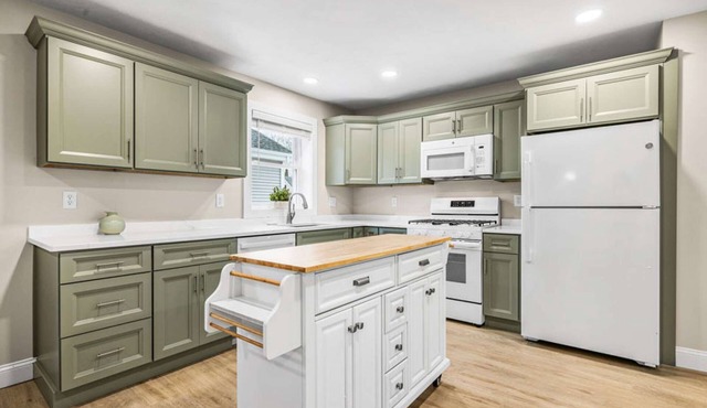 Designer 2BR with Sage Kitchen & Quartz Counters