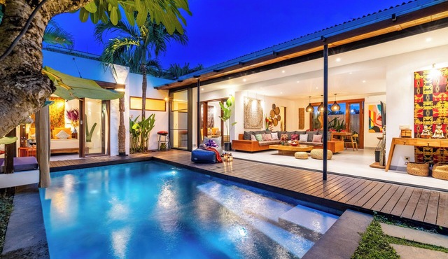 Designer 3BR w/Private Pool 5' drive @Beach BBQ Facility Seminyak–Canggu