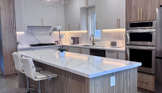 Designer 5BR Luxury Residence w/Private Elevator