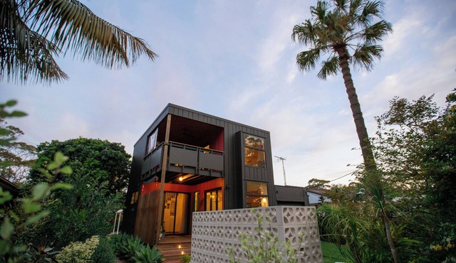 Designer beachside holiday retreatnn