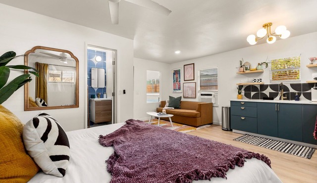 Designer Bungalow in the Heart of Austin!