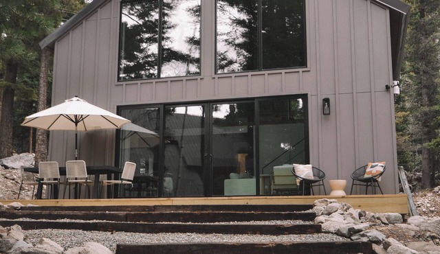 Designer Cabin in Taos Ski Valley