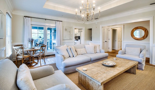 Designer Condo with Gulf View, Great Balcony, Bikes, and 100 yards to Beach Club