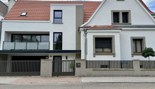 Designer flat with lovely terrace!