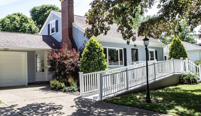 Designer Home in the Middle of Wine Country is BACK!