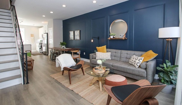 Designer Home with Roof deck!4B/3B, Sleeps 6!