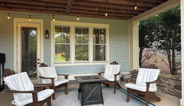 Designer inspired 4-bedroom cottage inside the Landing at Reynolds