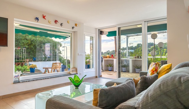 Designer Luxury Two Bedroom Apartment