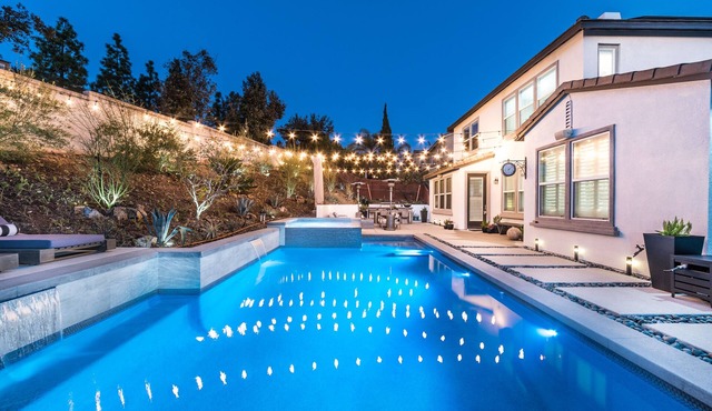Designer Oasis Home with Pool & Spa - 5 Bedrooms