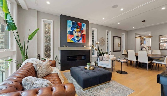 Designer Oasis - Sauna, Hot Tub, Patios, Game room
