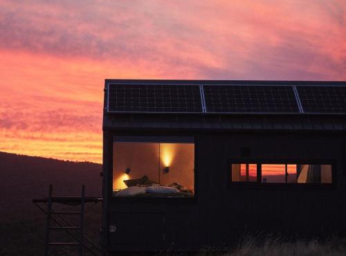 Designer Off-Grid Cabin Retreat by Famous Startup - Neada