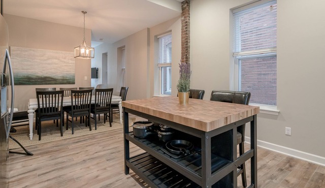 Designer Townhome 1 of 2 | LEFT SIDE | JZ Vacation Rentals