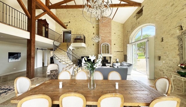 Designer Villa · Heated Pool & Country Views